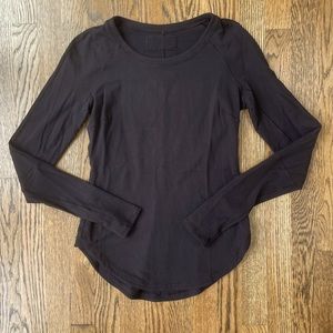 Size 6 Lululemon black Rulu long sleeve